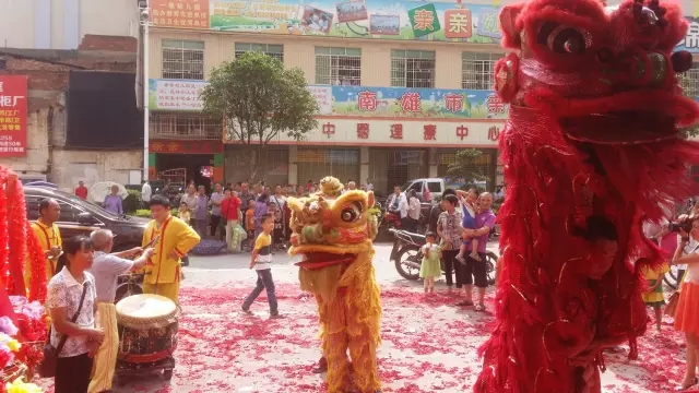 舞狮开业大吉